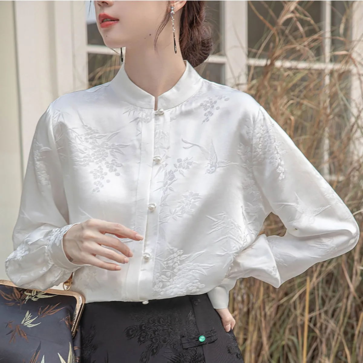 Ivory Floral Long-Sleeved Chinese Style Shirt