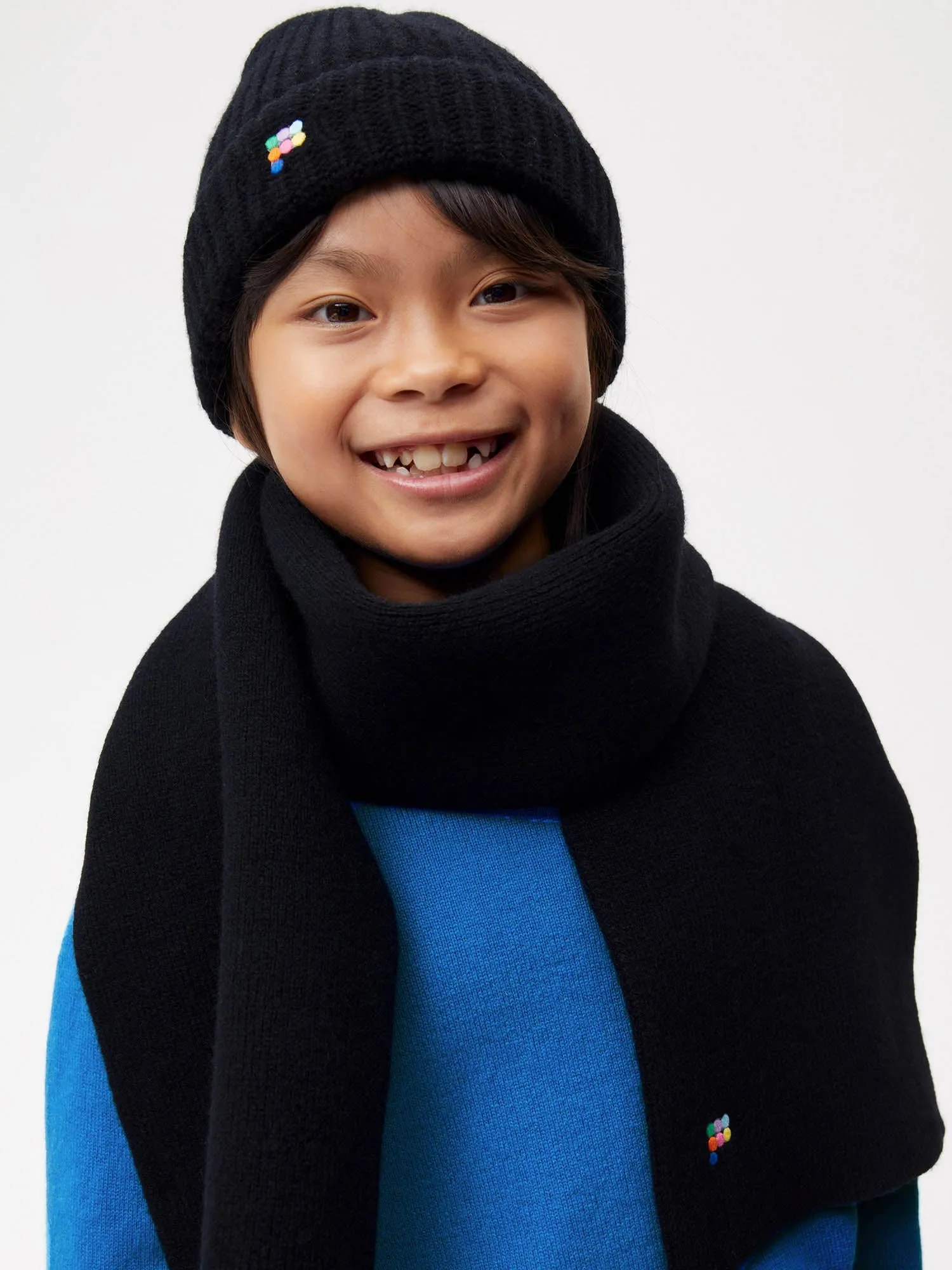 Kids' Recycled Cashmere Bi-color Scarf—black