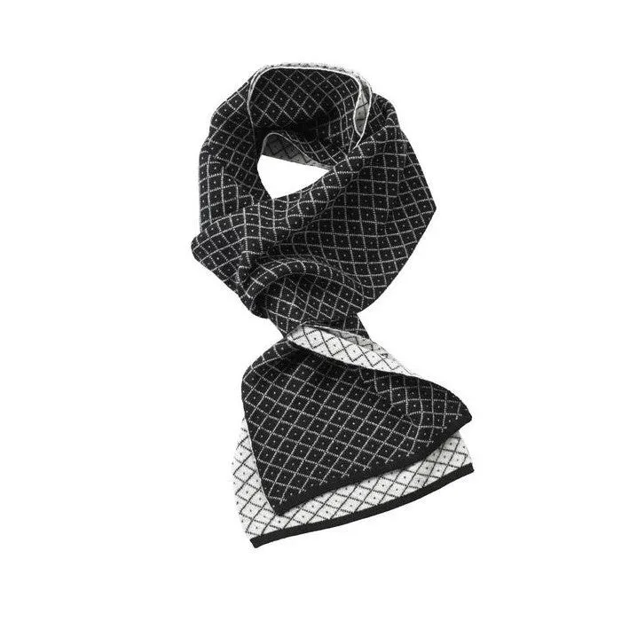 Soft 100% Cashmere Diamond Knit Reversible Scarf