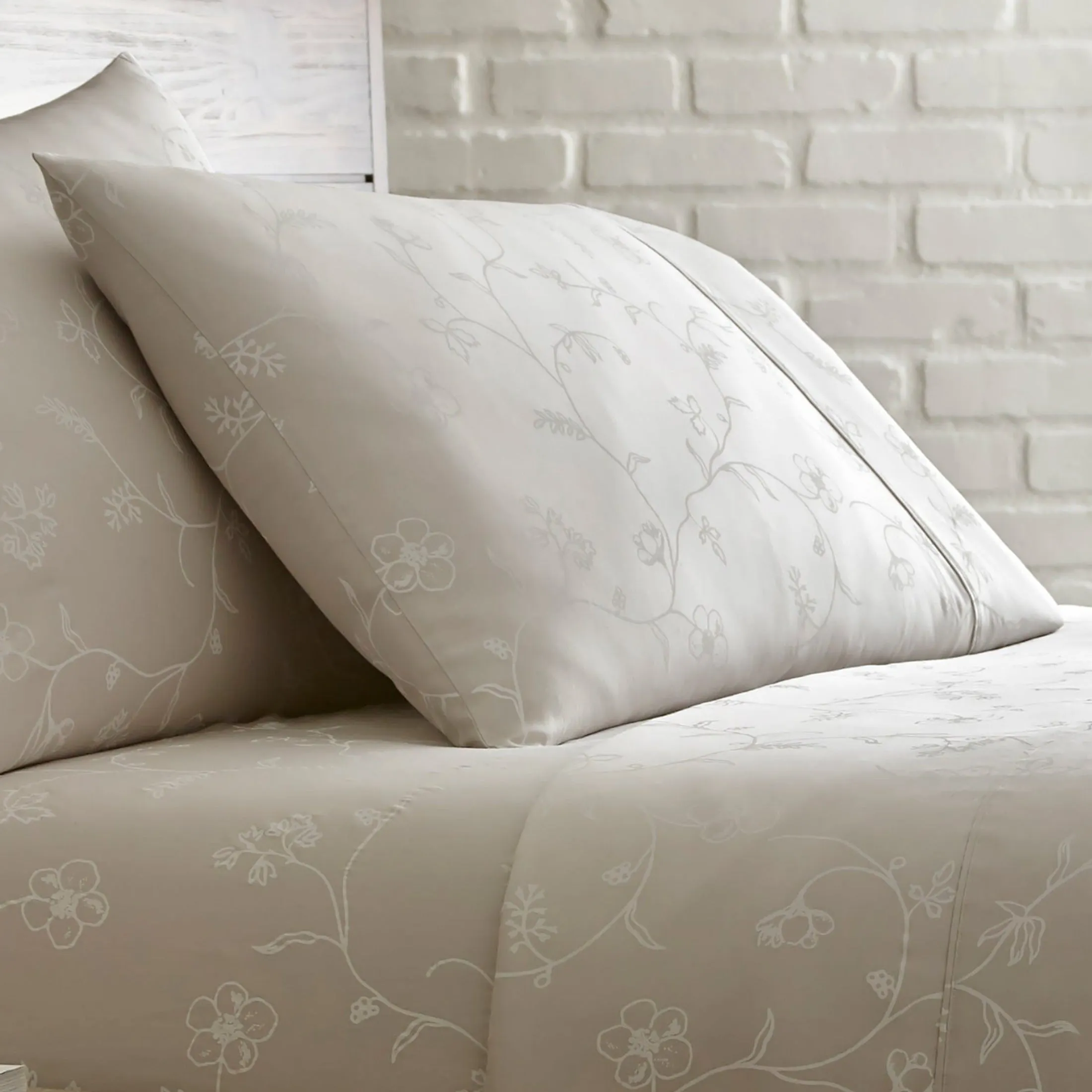 Sweetbrier Pillow Cases