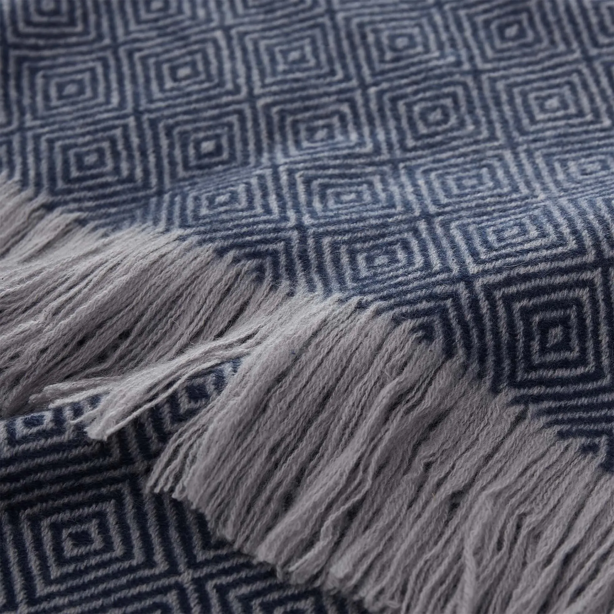 Uyuni Cashmere Blanket [Dark blue/Light grey]