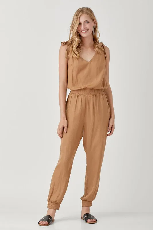 V NECK SMOCKED WAIST JOGGER JUMPSUIT